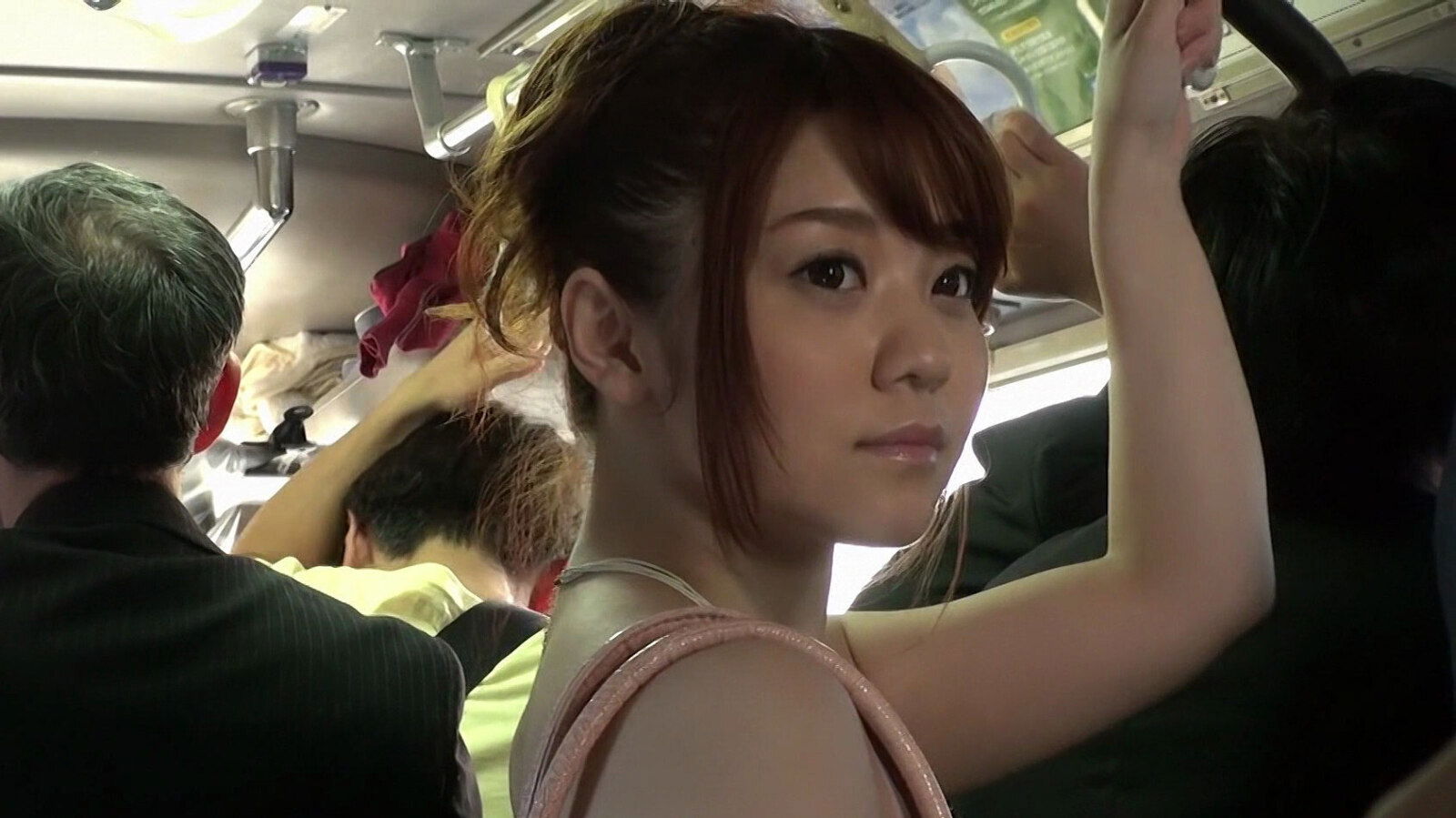 Mari Motoyama gets sticky reward after servicing lover's