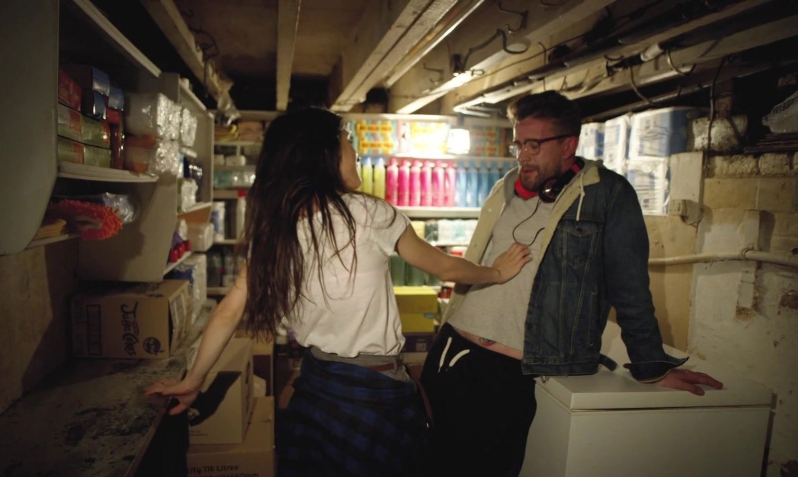 Magena Yama back store