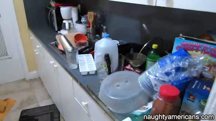 Filthy teen Kylee Moore using mouth again again sucking