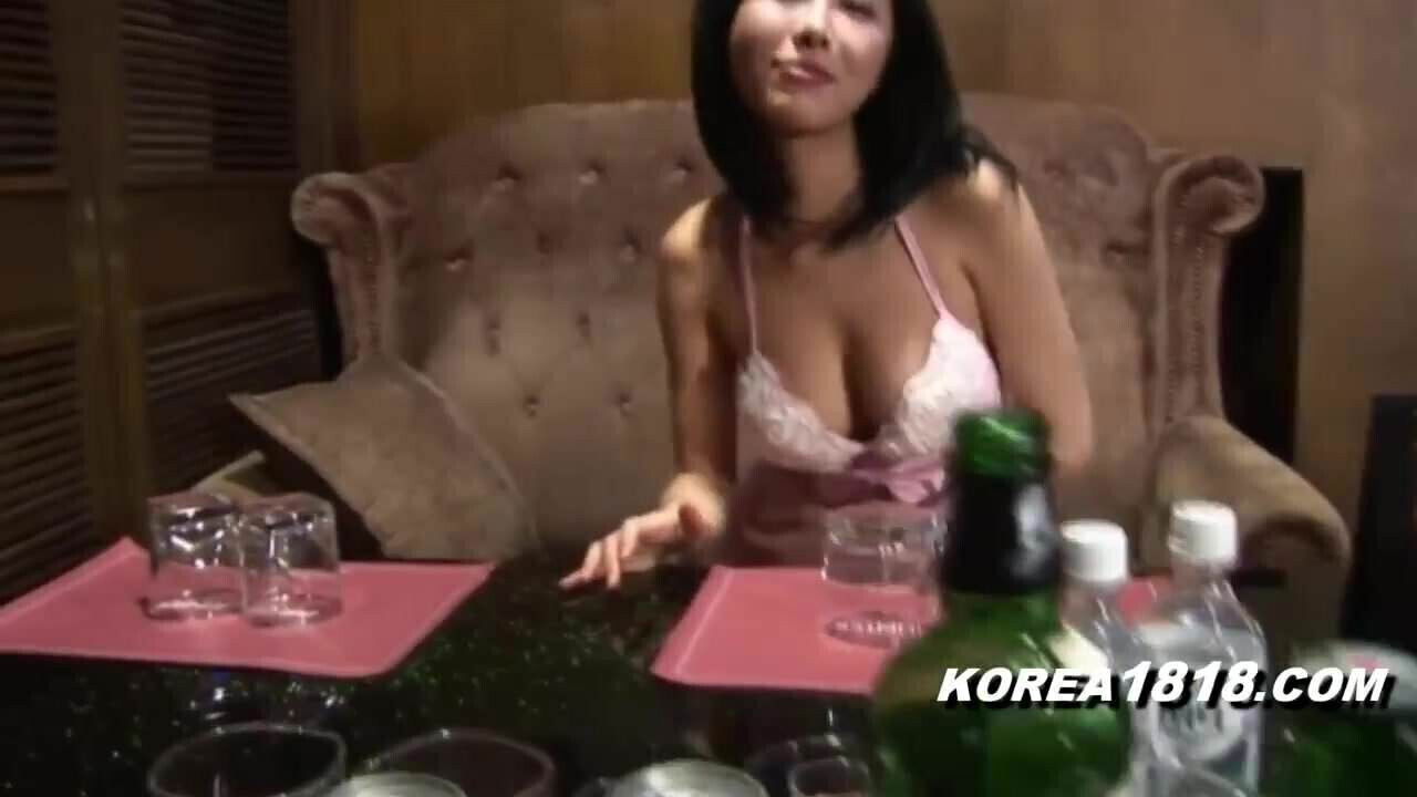 KOREA1818.COM Busty Barmaid ROOM SALON