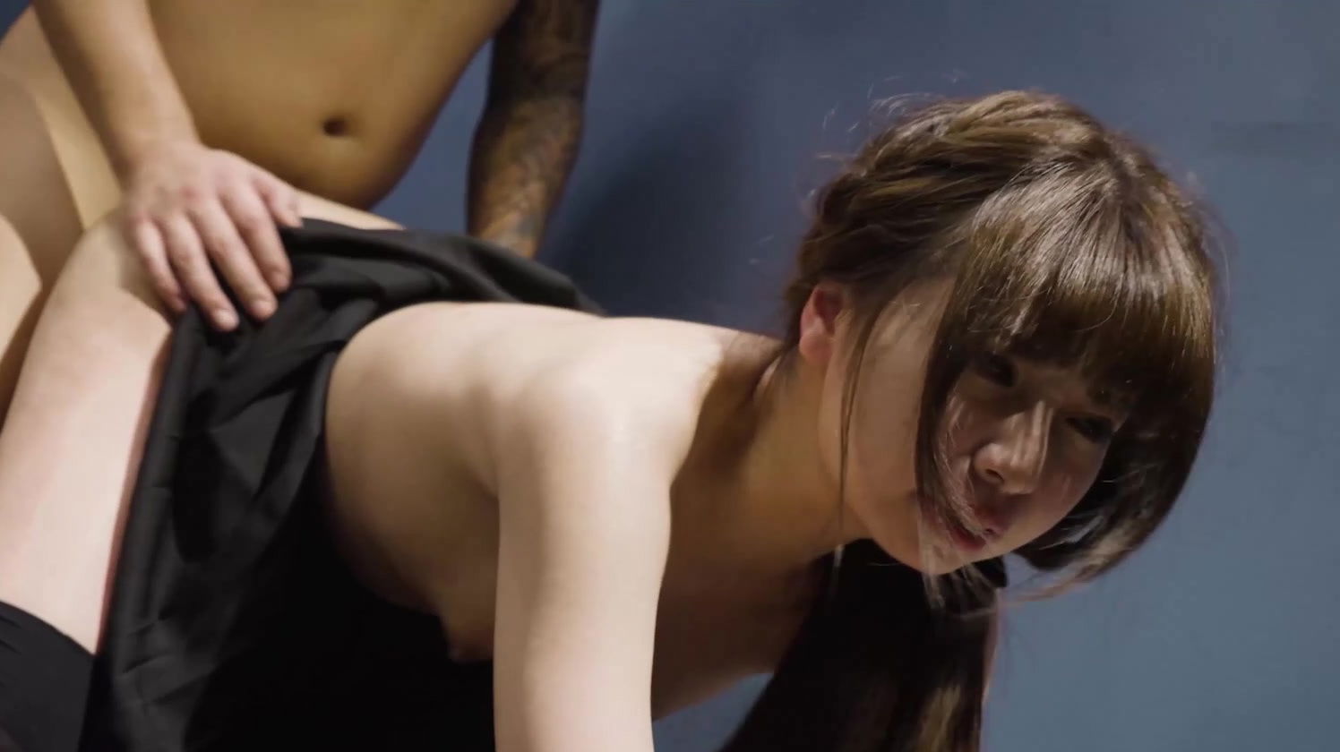 Petite Asian Ranako asks fuck herself roughly