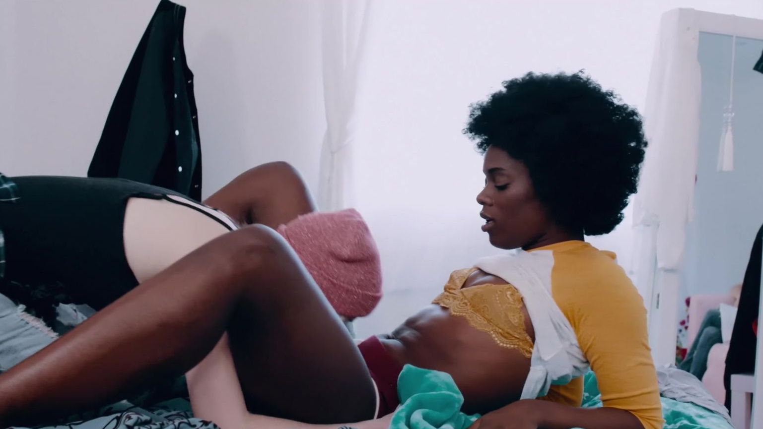 Foxxx Charlotte Stokely interracial lesbian love