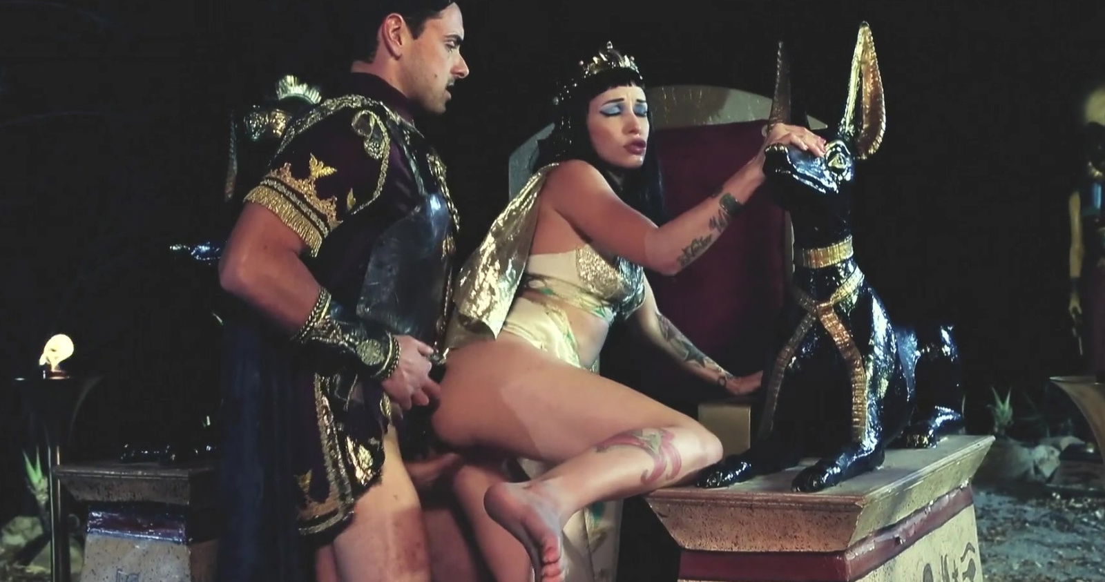 Egyptian queen Stevie Shae session godlike