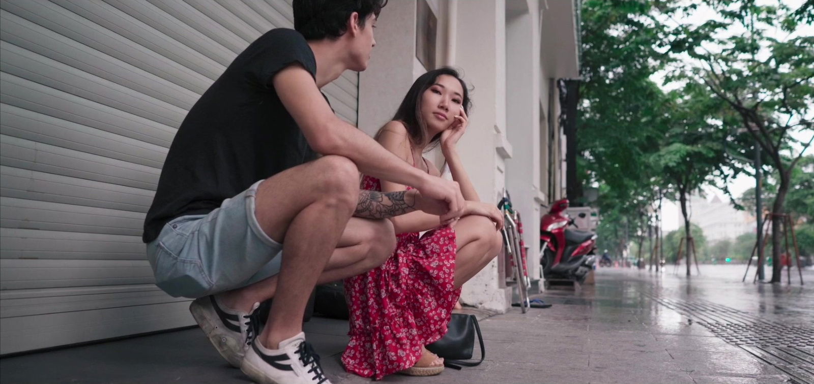 Asian beauty Luna nothing more interesting than fuck rainy