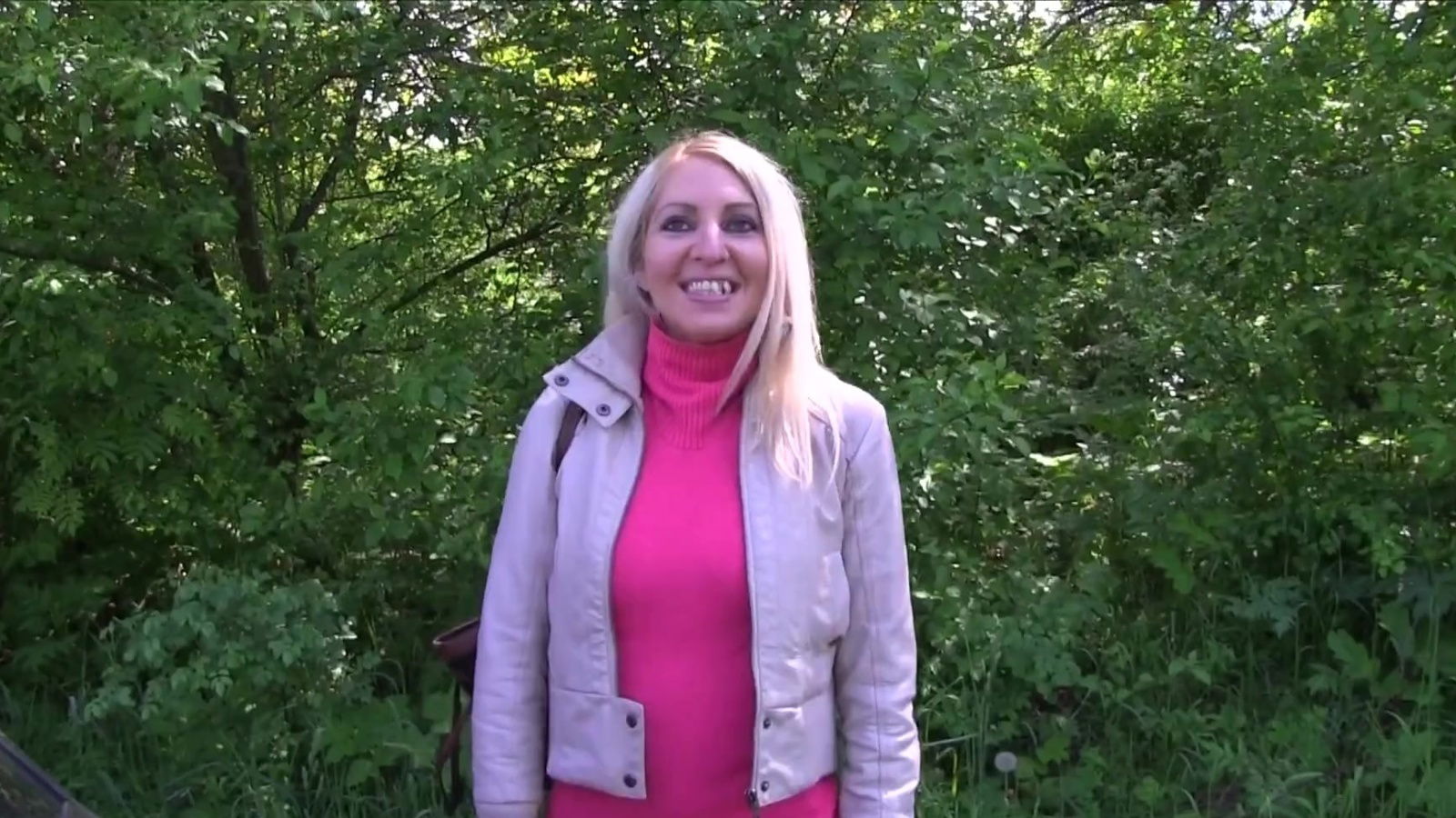 Vanessa earns creampie some quick cash fucking