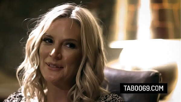 Blonde stepmom Mona Wales husband invites their stepson'_s friend threesome