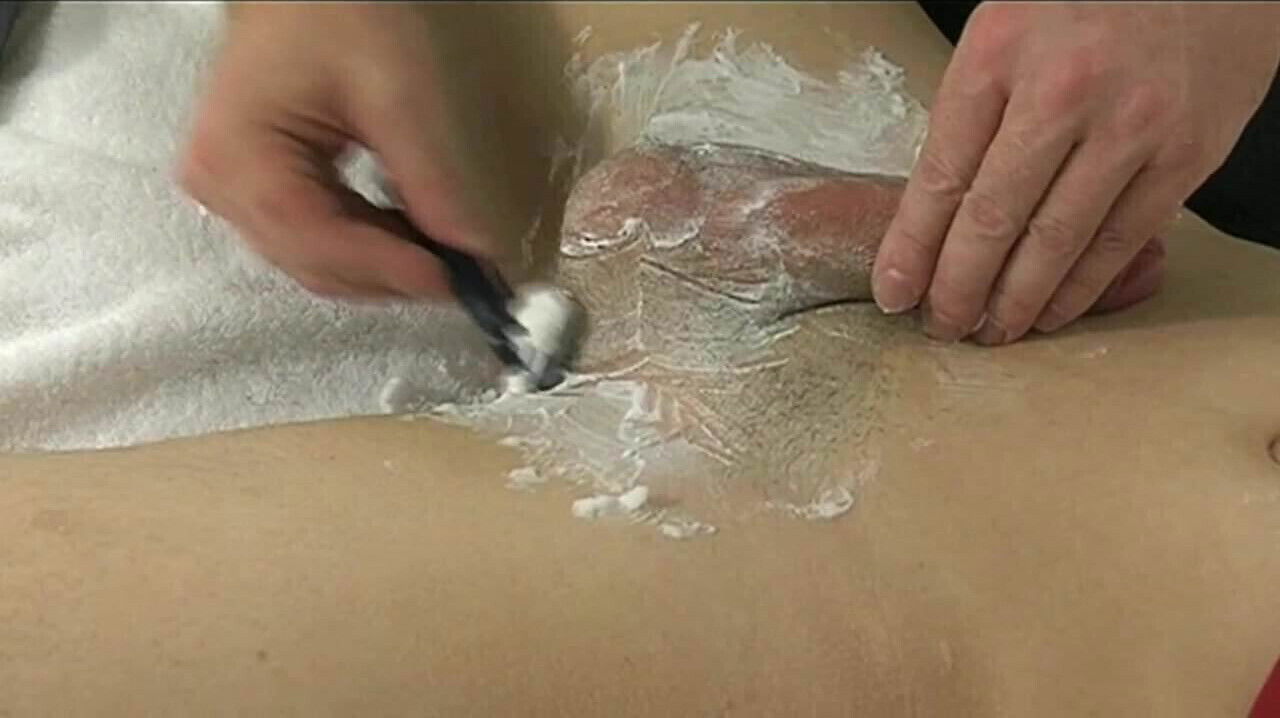 From below I am now shaved by Sven