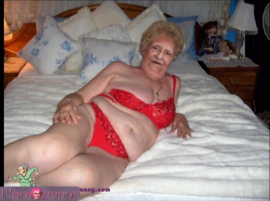 ILoveGrannY Amateur Homemade Pics Collection