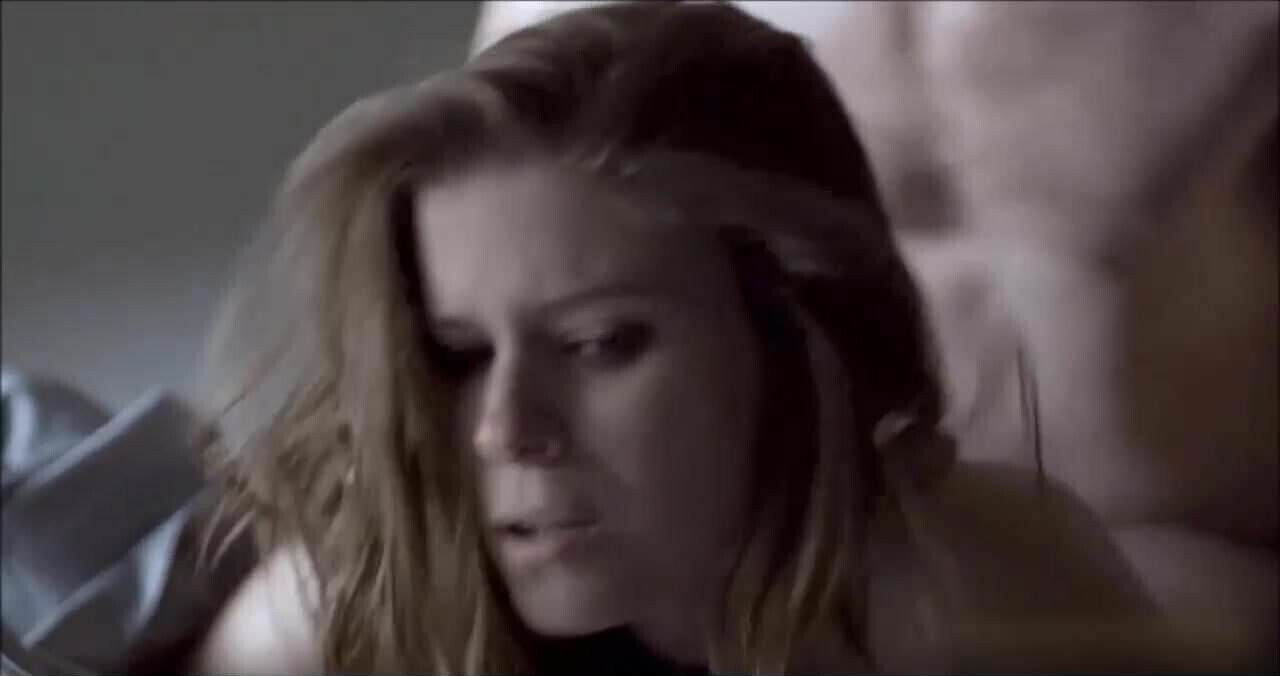 SekushiLover - Celeb Doggy Loop: Kate Mara