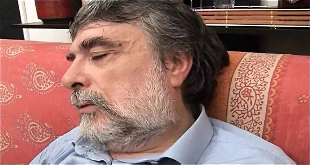 Giovani puttanella bramose cazzo Episode