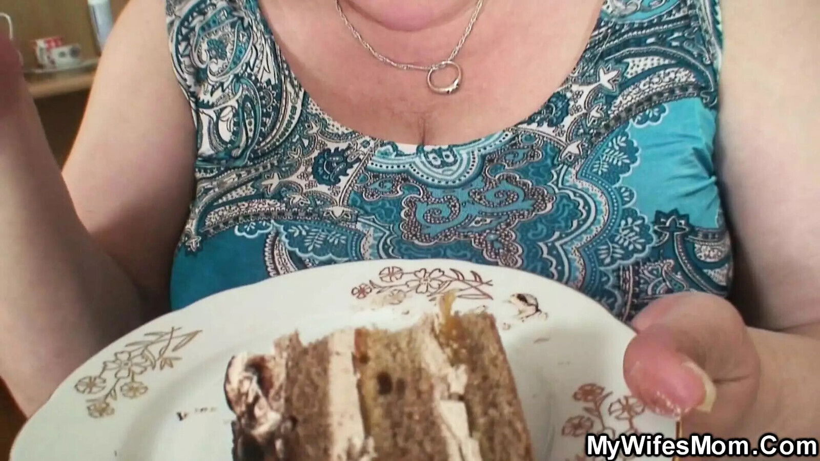 doggy-fucks blonde when wife came