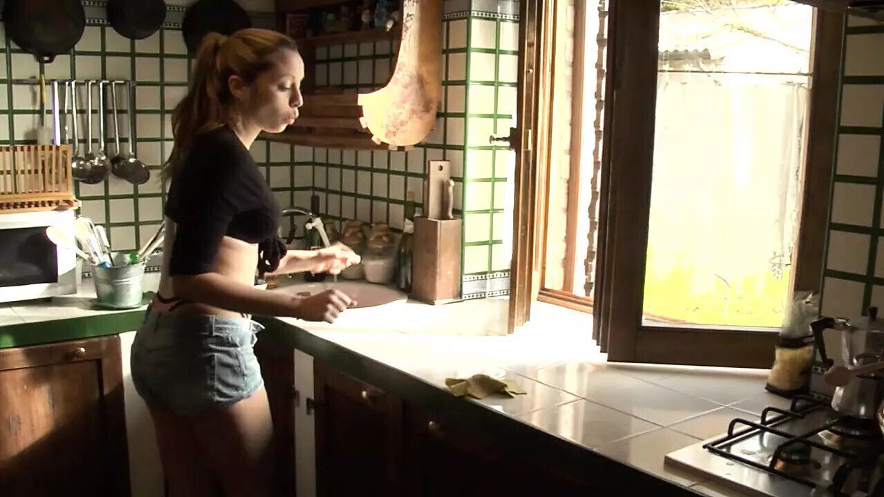 Studentessa Maiala (Full Movie)