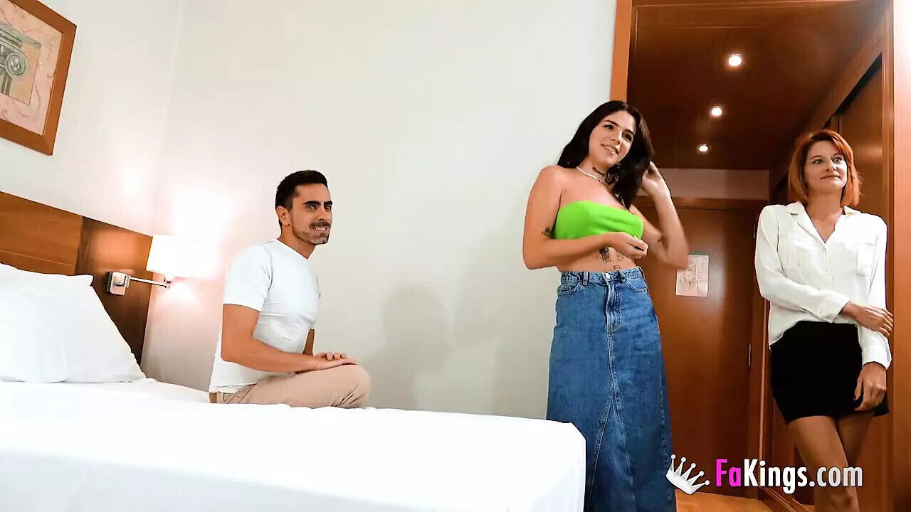 Redhead brunette babes surprise clueless dude. Prepare Jessica Kate!