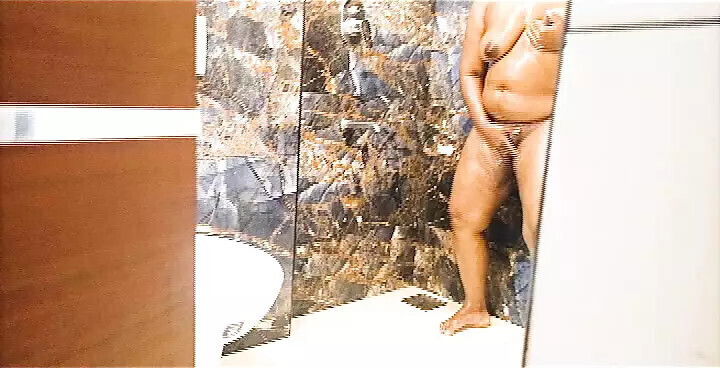 Stepsister shower bathing Home