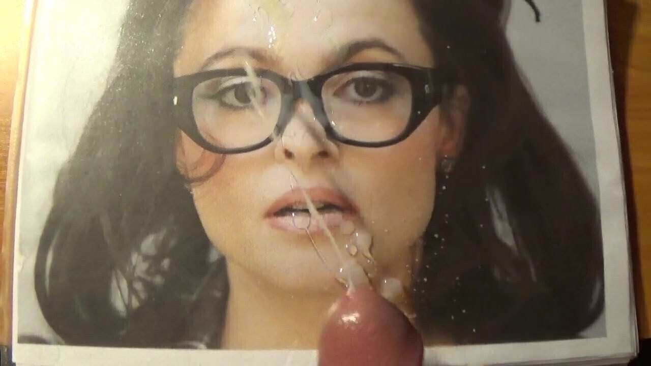 Helena Bonham Carter makes