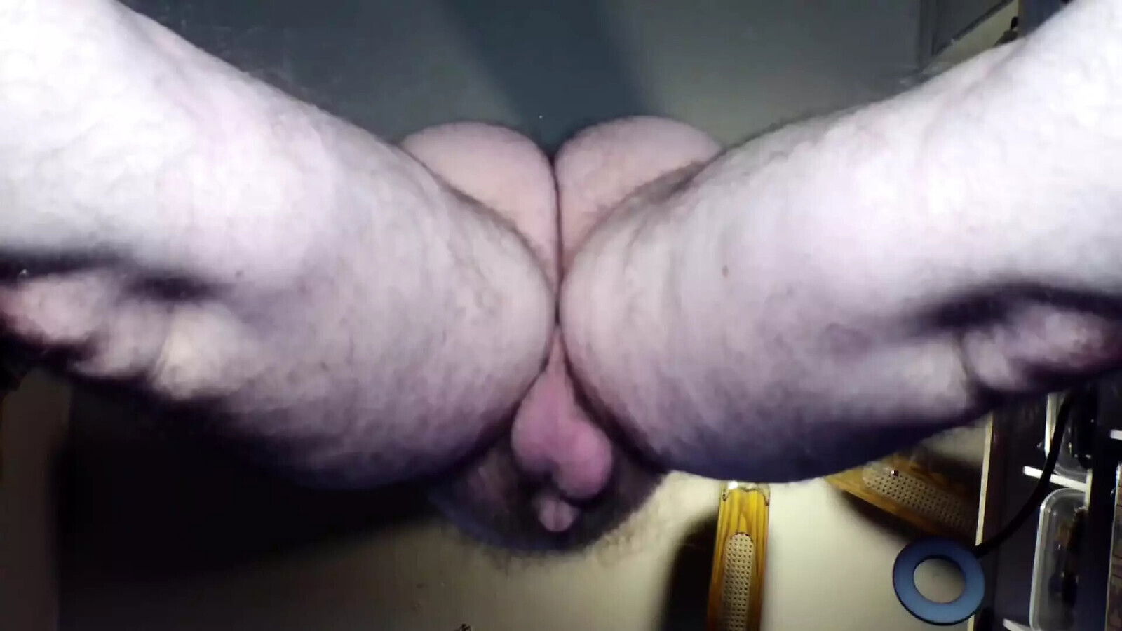 What does look like Under