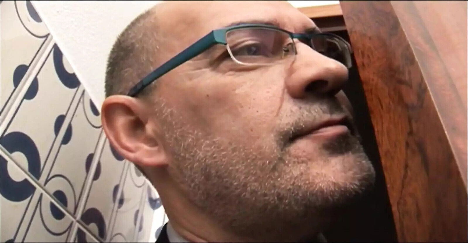 Very Caring Stepuncle Loves Lick Pussy