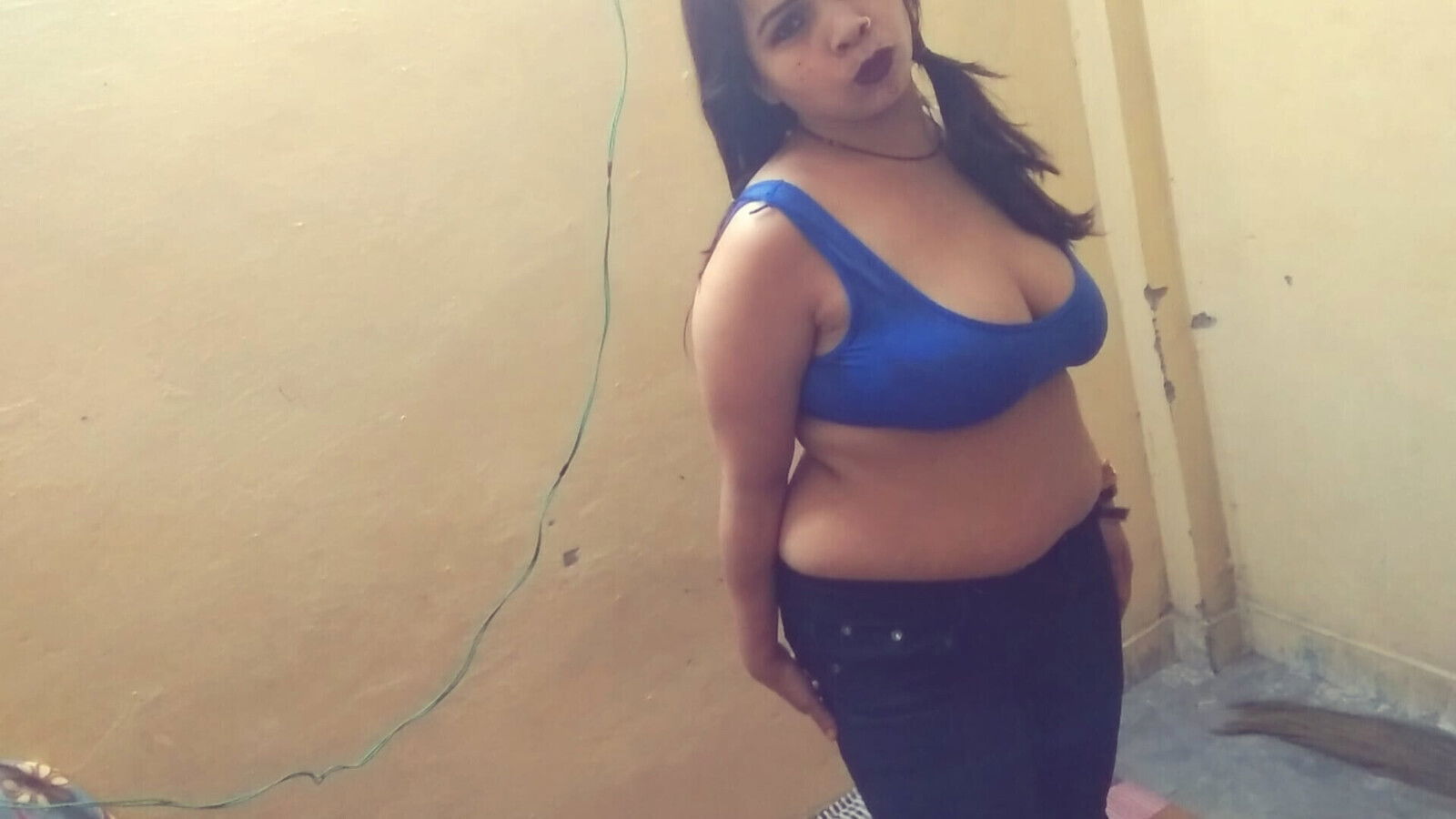 Cute Bengali Wife Neeti Bose Doing Blowjob Blue Blouse Fucking Hard Pussy with Goswami
