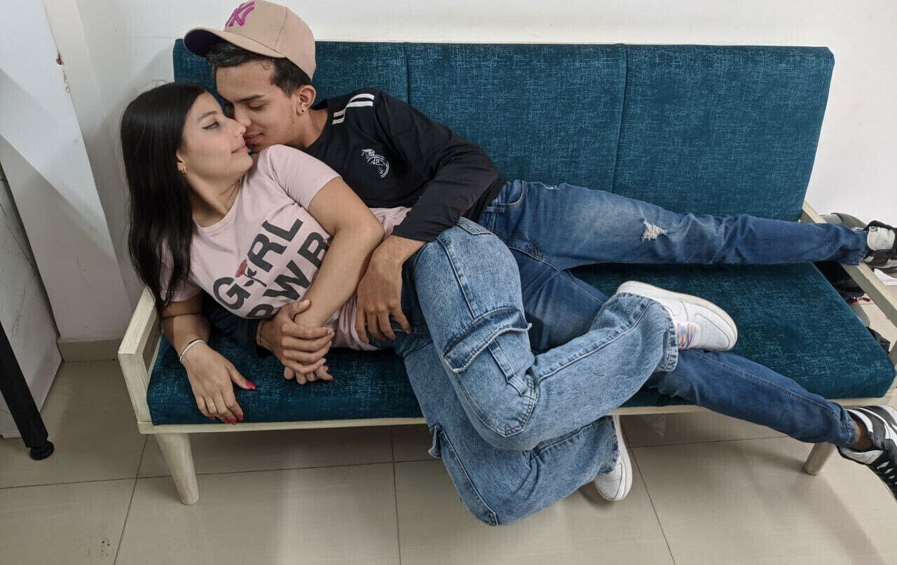 down next YEAR STEPSISTER DICK HOME