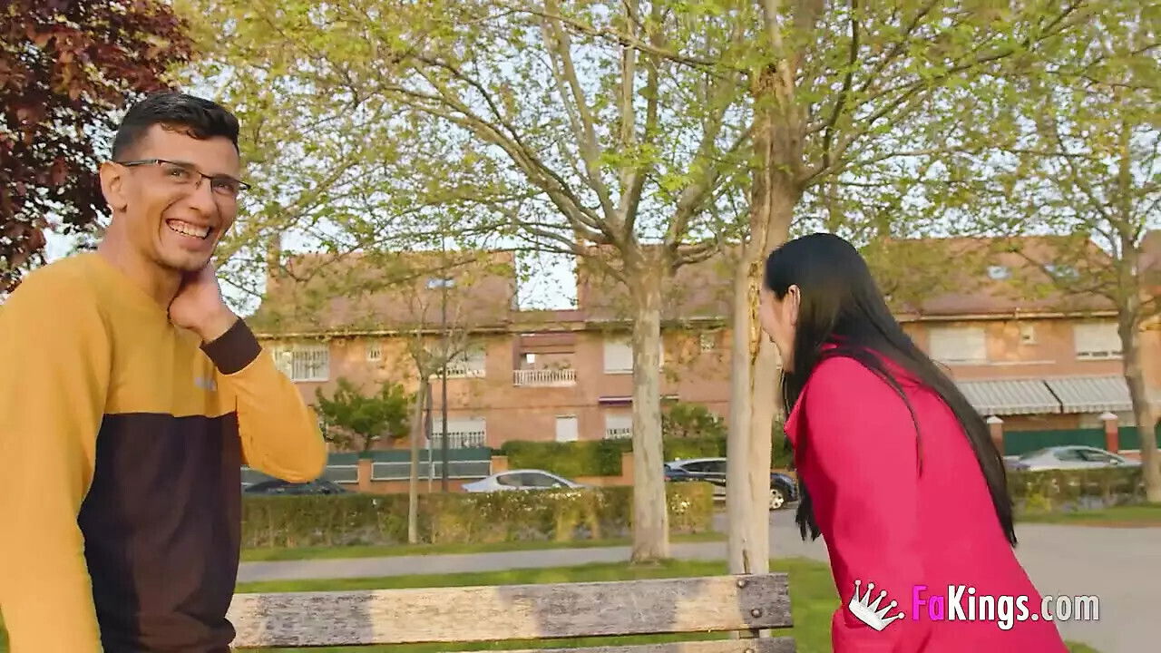 wanna bang chubby upstairs neighbour!!