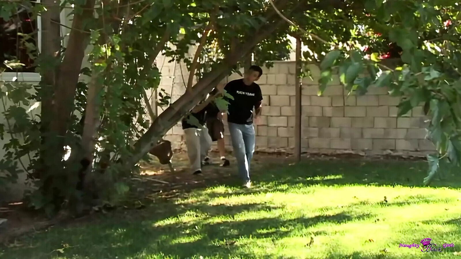 While spotlight Misty Stone shows deepthroating riding skills