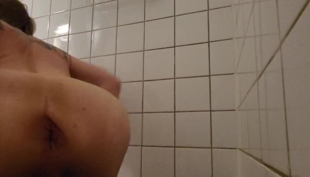 First video upload Huge dildo