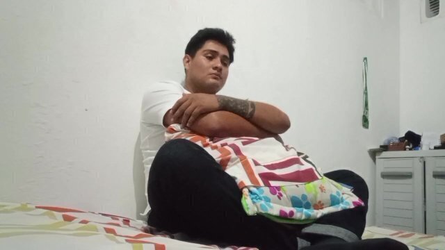 enseño manquear bien duro