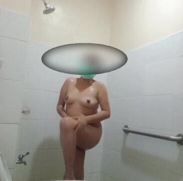 November night. Come shower with