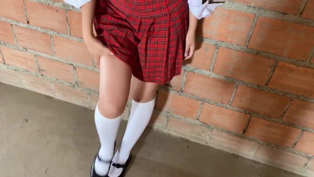 Colegiala Argentina celebra triunfo follando novio