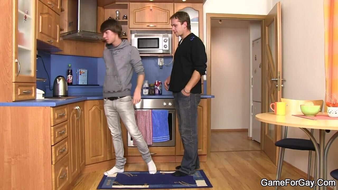 Plumber gives head and rides gay cock