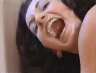 Bisex - Enthusiastic Hot Brunette - CIM & Cum Share