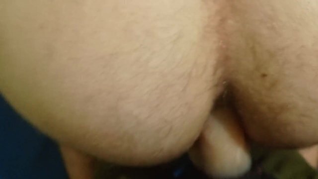 Большой страпон большого мальчика