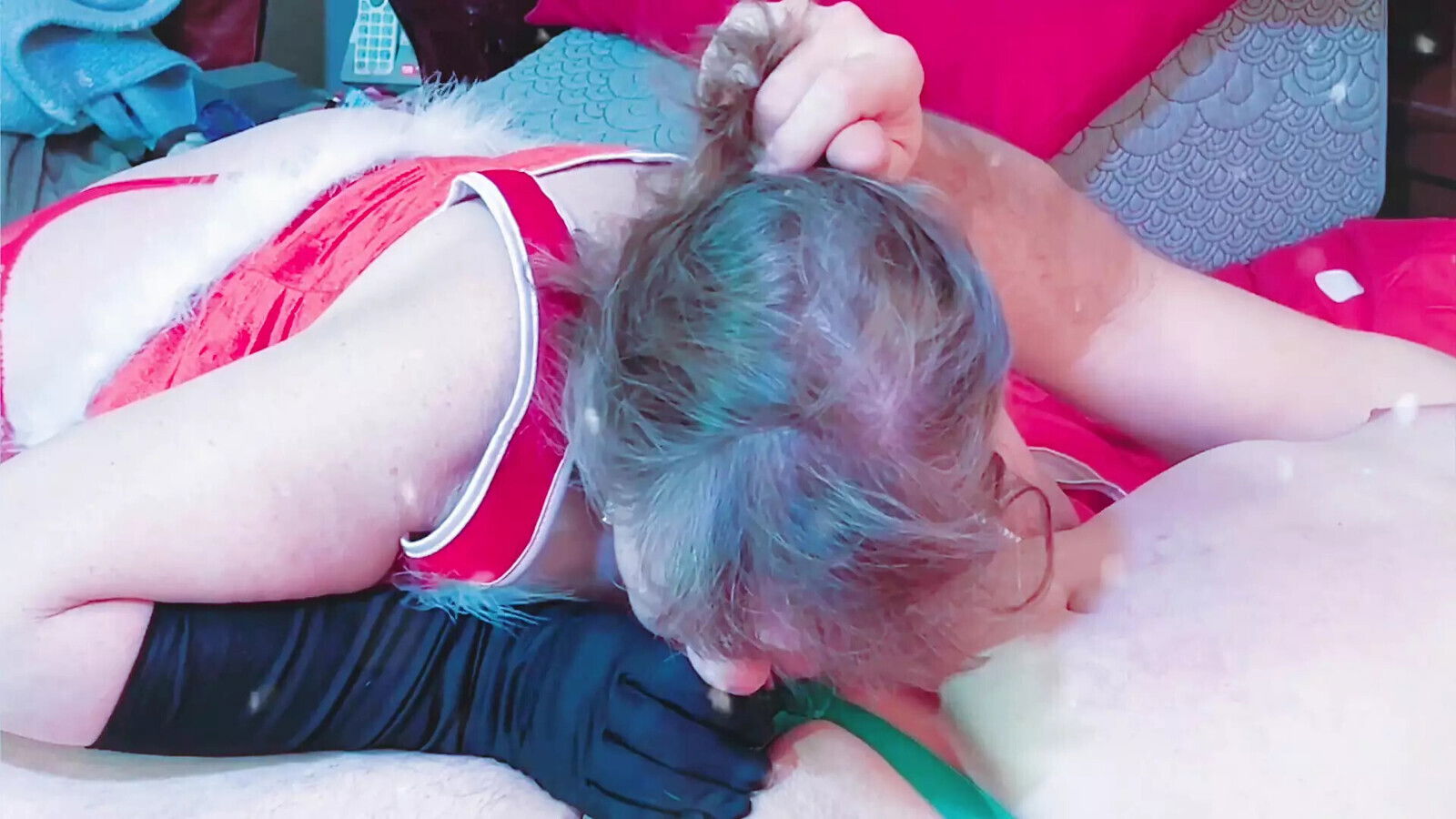 Granny Carmen's Holiday Head 12032023-C5