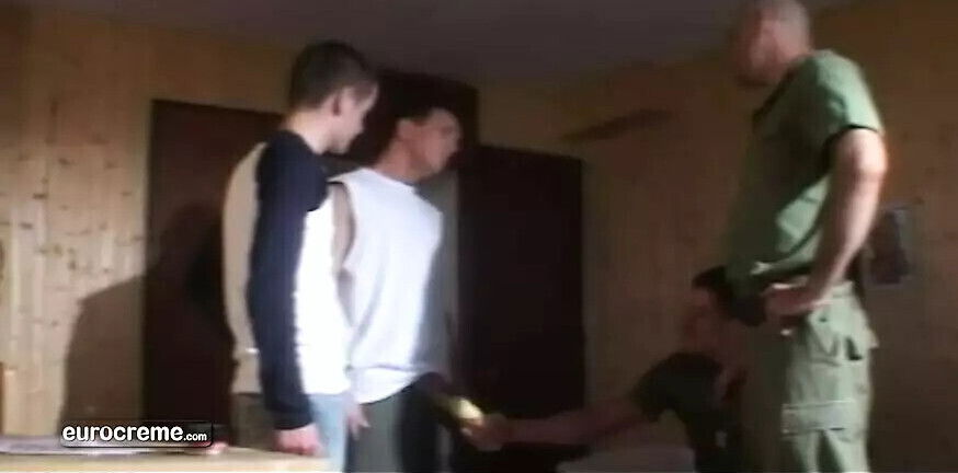 Eurocreme.com dumps army