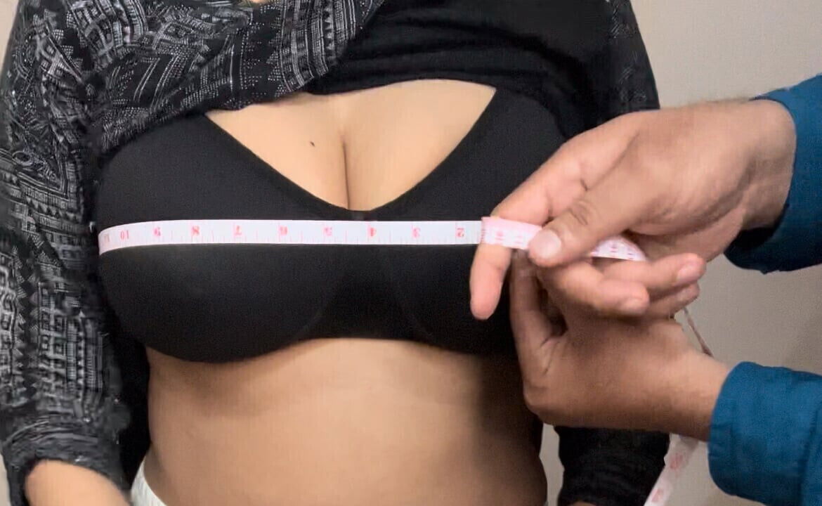 Tailor maap lete bahar nikal dono doodh dukan