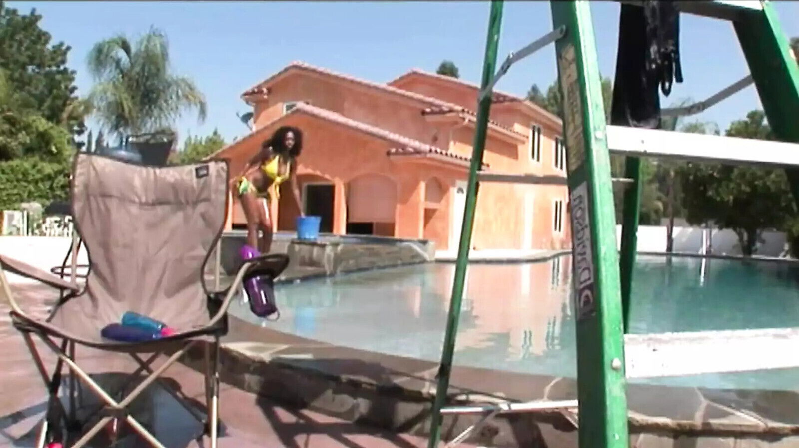 Bitches From L.A. Episode