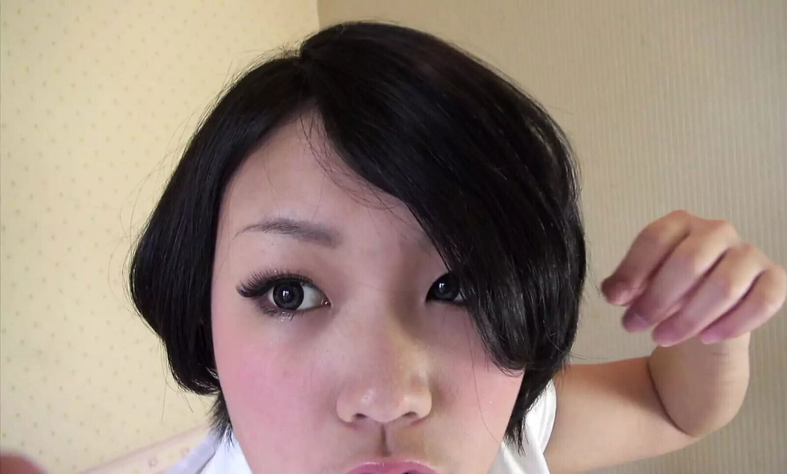 cute Japanese teen with tiny gets hairy pussy fucked