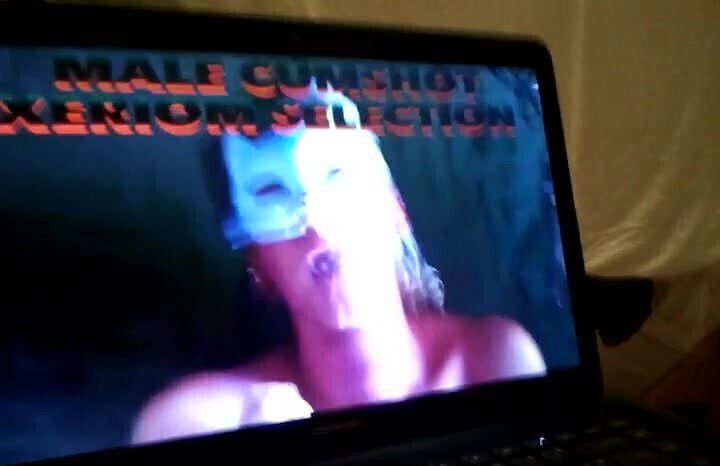 cum shoot in own mount