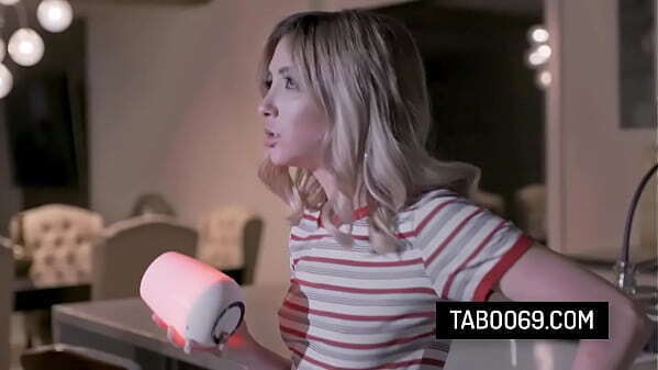 Pervy couple threesome with robot Angela White, Jane Wilde