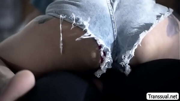 Busty Vanessa Vega gets pussy fucked Stepmom