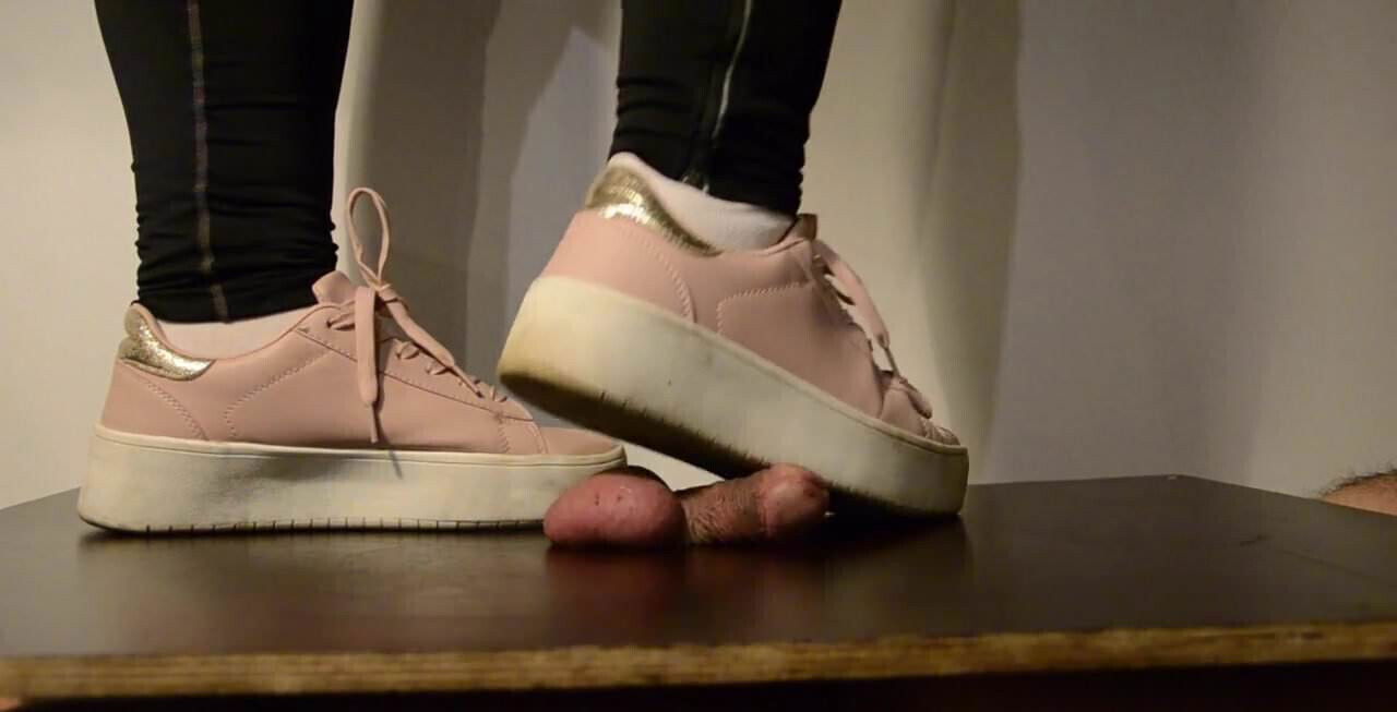 Cock and Ball trample in cock table