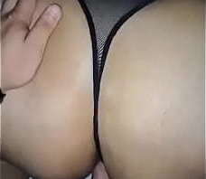 Mi alquilina me dice que no tiene para pagar la renta que si acepto su cuerpo