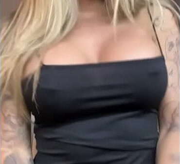 Your knocking door open like this... cumming straight away?