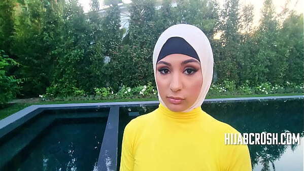 Stepsis Hijab Tastes First Time