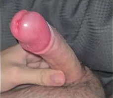 Quick cumshot before going sleep