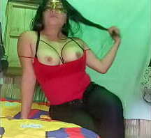 SECRETARIA MADURA QUIERE OBTENER SUBIDA SALARIO, EMPRESA ESTA PASANDO CRISIS, PERO ELLA SABE COMO CONVENCERME MANDA PORNO CASERO EXCLUSIVO