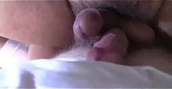 Mi amigo y yo nos pajeamos juntos para fortalecer la amistad (frottage)