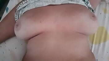 Gozando em cima da esposa 2