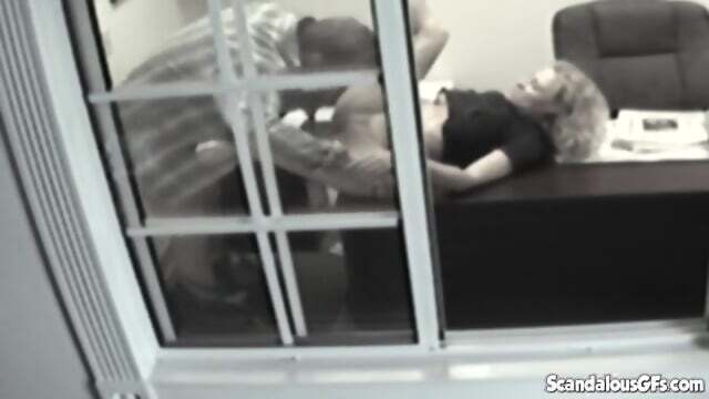 Blonde slut gets pussy fucked