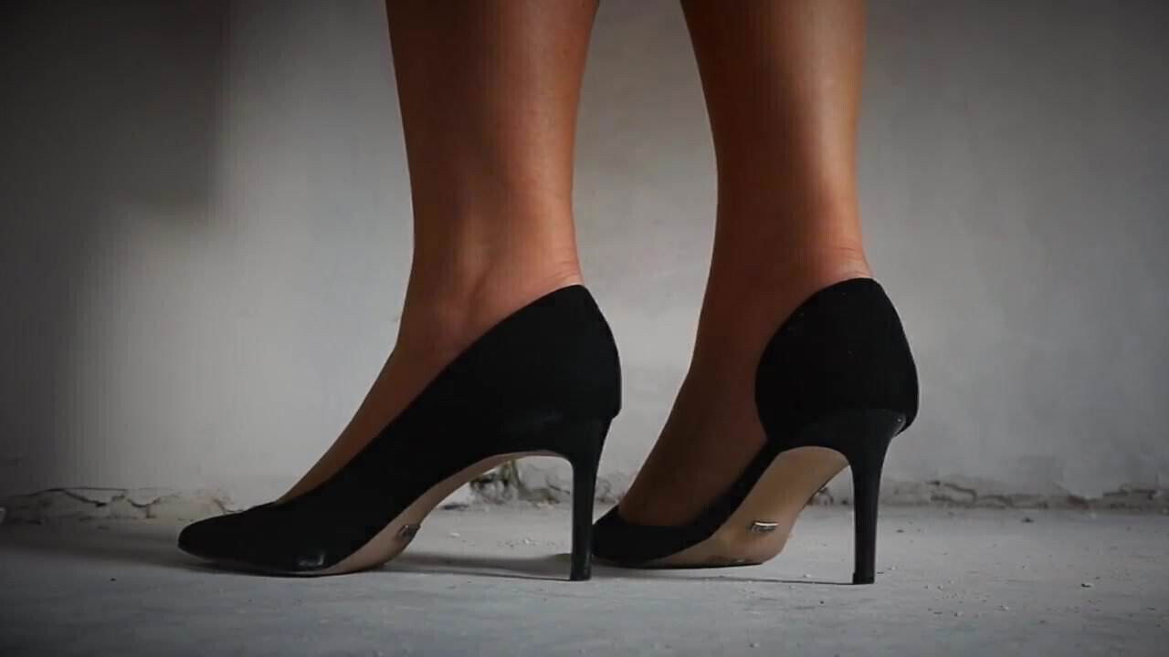 Milf Hard Rough Sex on stockings legs and feet